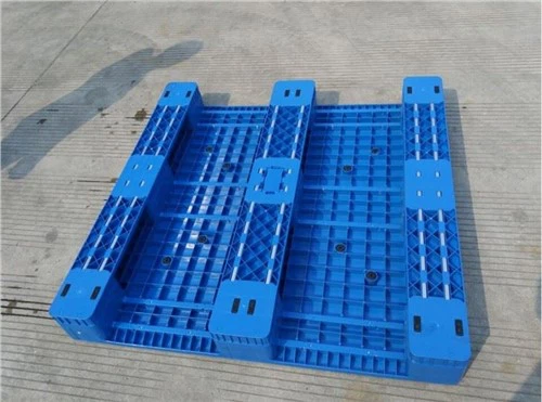 प्लास्टिक पैलेट रैकिंग