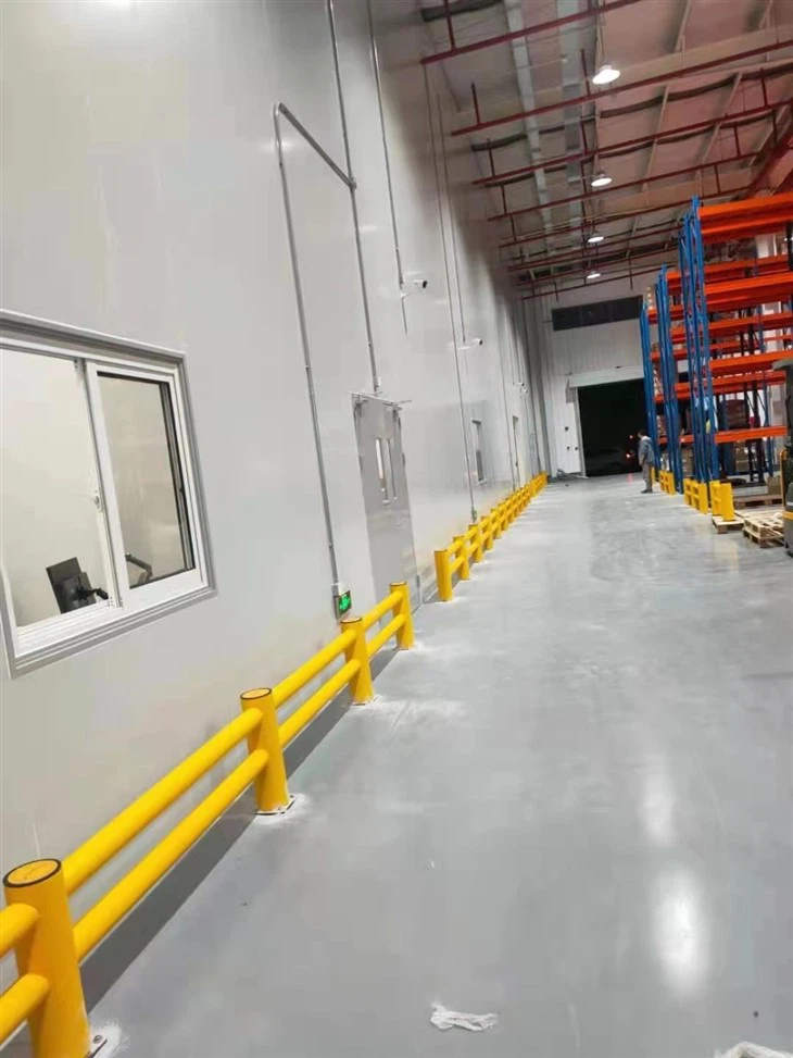 गोदाम के लिए लचीला अवरोध